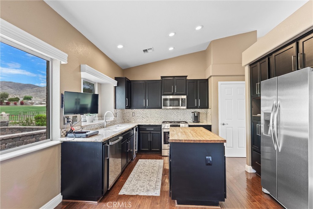 Mission Lakes (34101) - Residential