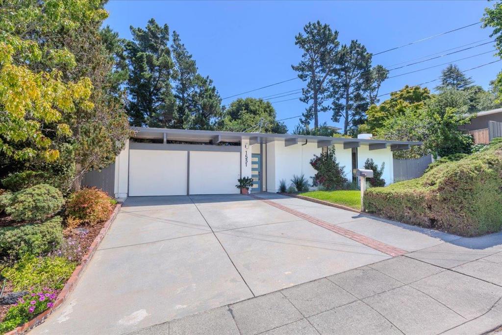 1531 Forge Road