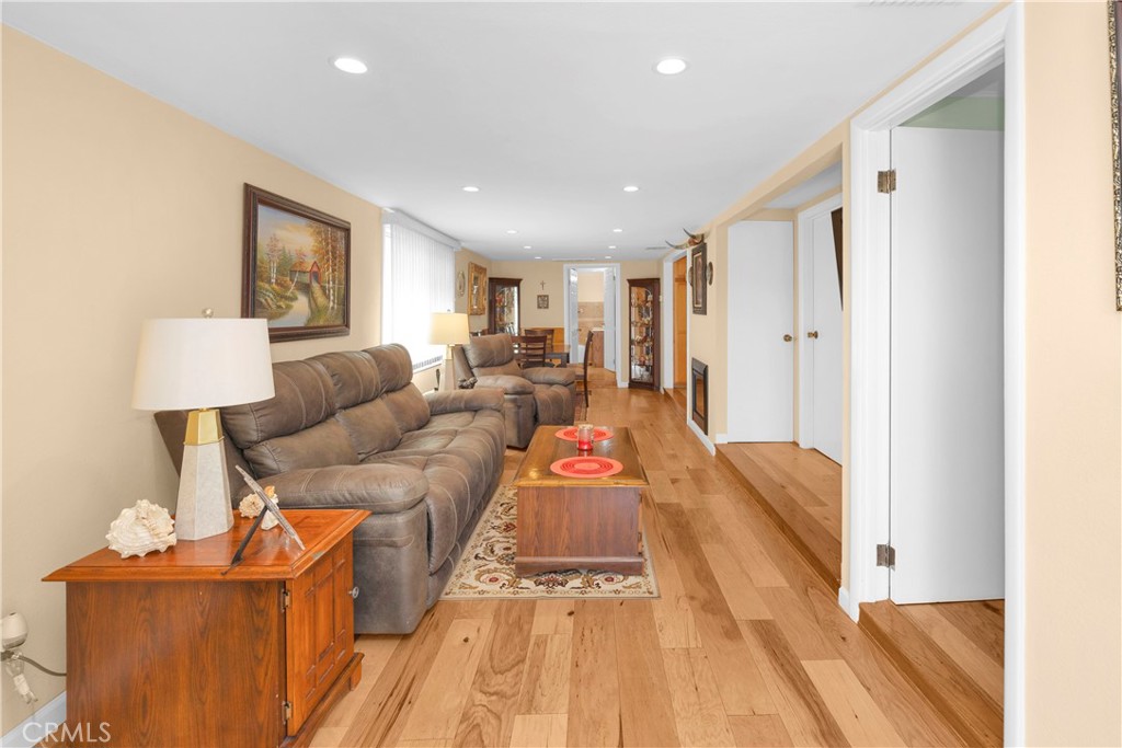 21500 Lassen St. 193