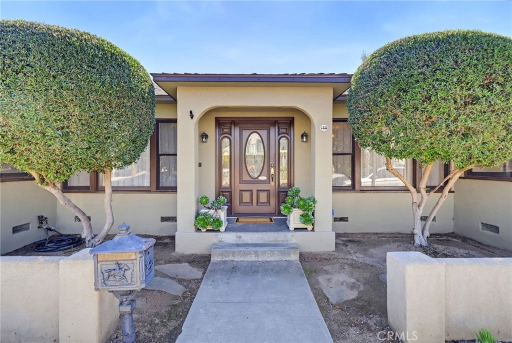 4444 E 3rd