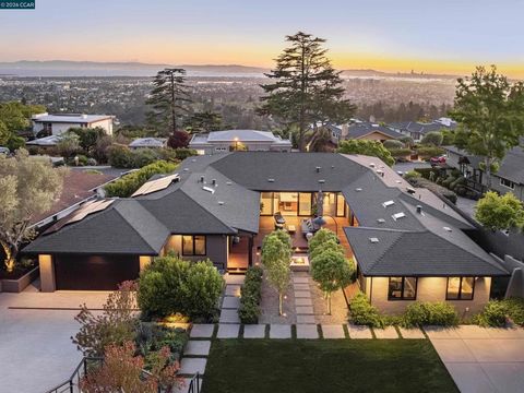 Photo of 260 Pershing Dr Dr, Oakland, CA 94611 (MLS # 41130007)