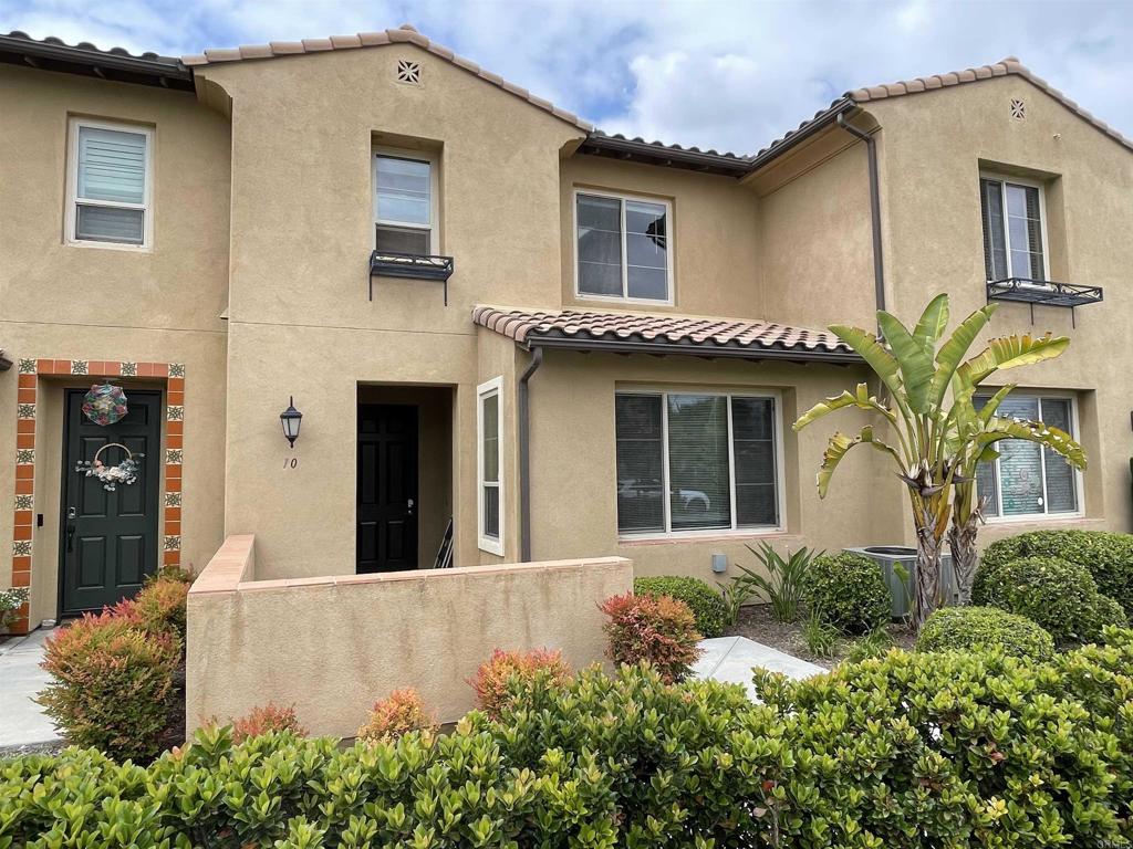Welcome to your new home in Windingwalk, Chula Vista! This spacious 3-bedroom, 2.5-bath townhouse offers nearly 1,800 sq. ft. of modern living. Enjoy an open floor plan, fully equipped kitchen, and separate laundry room with washer and dryer. The attached 2-car garage provides direct access for easy parking. Built in 2008, this move-in ready home features ample storage and a bright, inviting atmosphere. Located near shopping, dining, and top-rated schools, it’s perfect for comfortable, convenient living. Don’t miss out—schedule a viewing today and make this beautiful townhouse your new home!