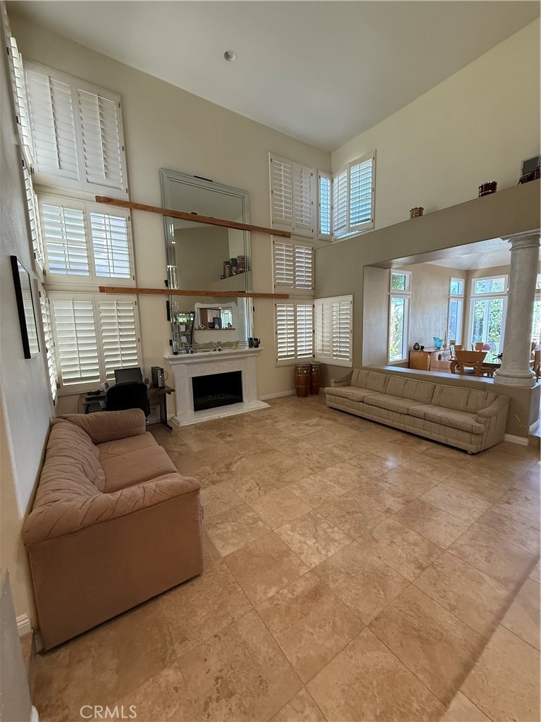 22241 Birchleaf
