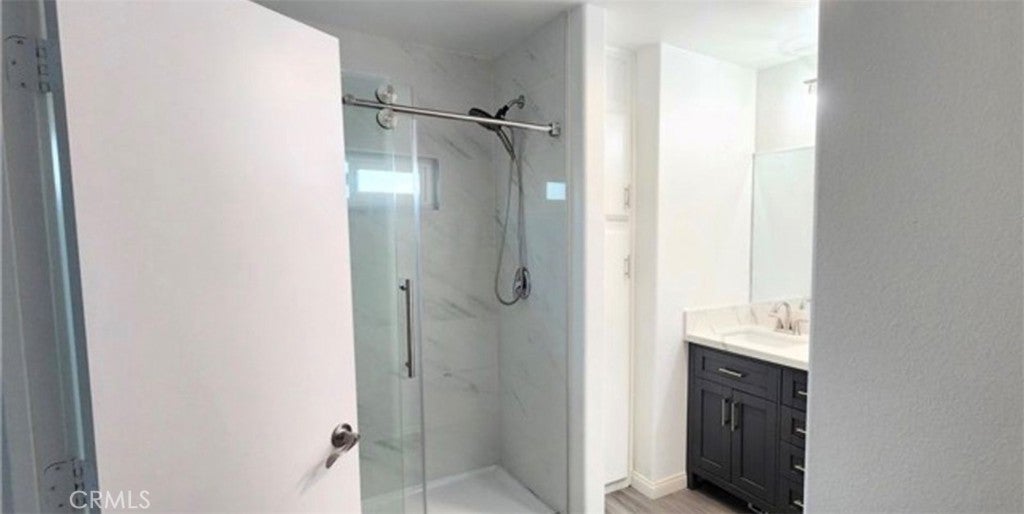 3070 Santo Tomas