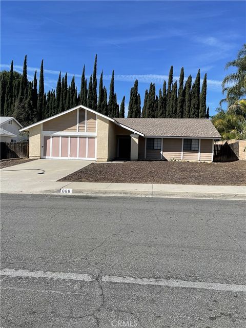 Photo of 688 S Millard Ave, Rialto, CA 92376 (MLS # IV26045823)