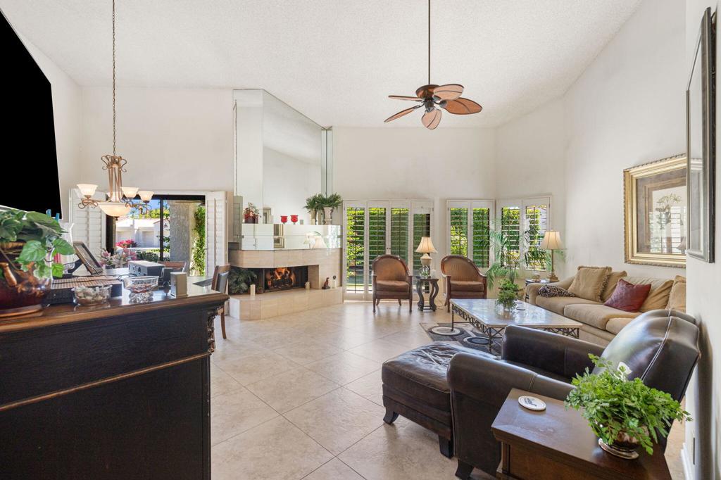 Santa Rosa Cove Coun - Residential