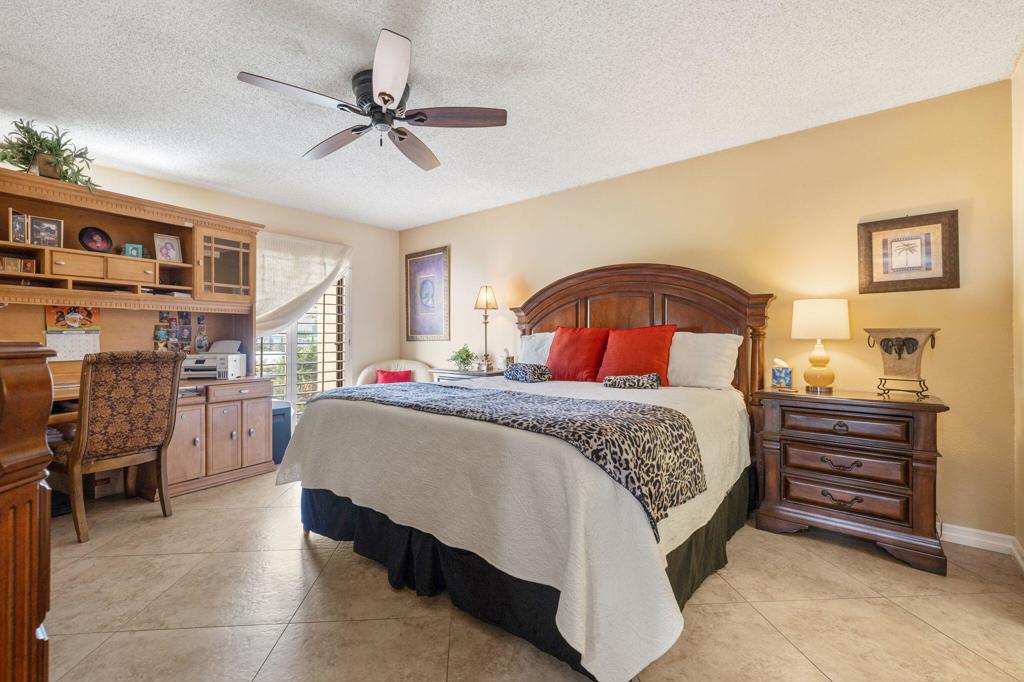 Santa Rosa Cove Coun - Residential