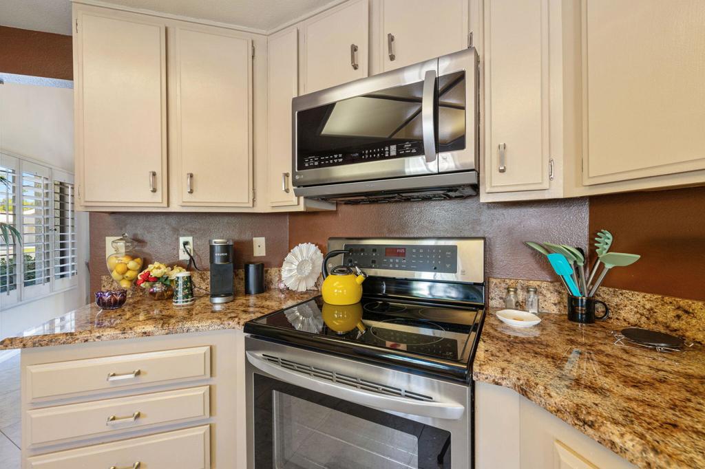 Santa Rosa Cove Coun - Residential