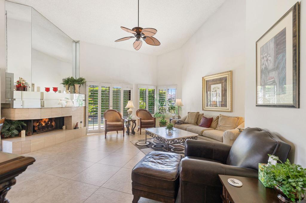 Santa Rosa Cove Coun - Residential