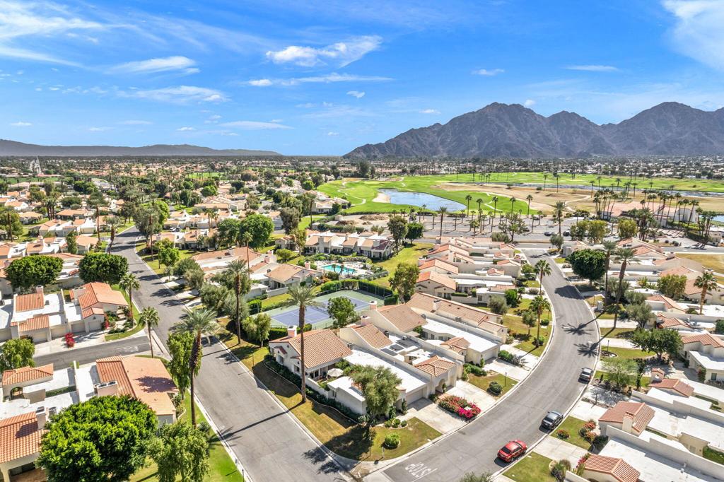 Santa Rosa Cove Coun - Residential