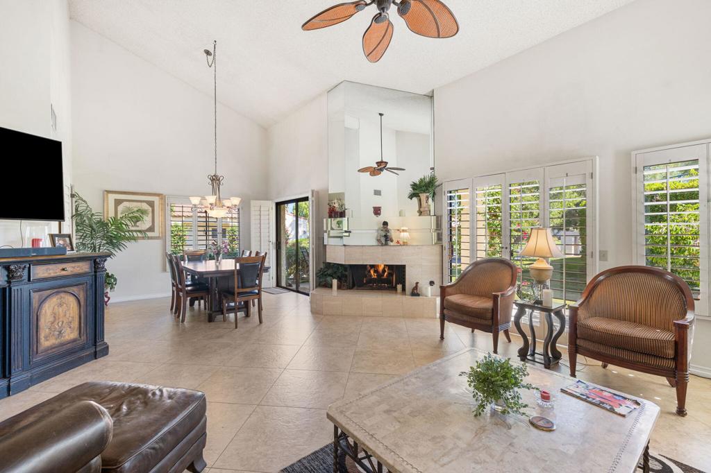 Santa Rosa Cove Coun - Residential