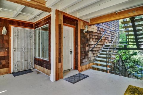 Photo of 1971 Bonifacio St St #3, Concord, CA 94520 (MLS # 41120703)