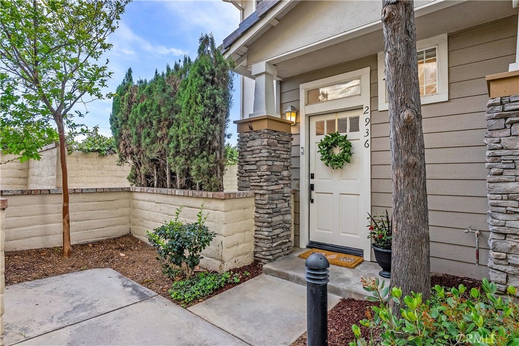 2936 Claremore Lane, Los Alamitos CA 90720