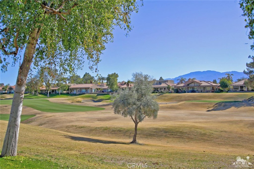 Mission Hills East - Residential