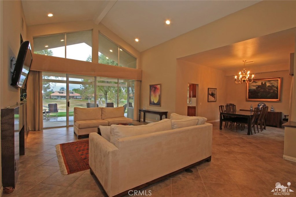 Mission Hills East - Residential