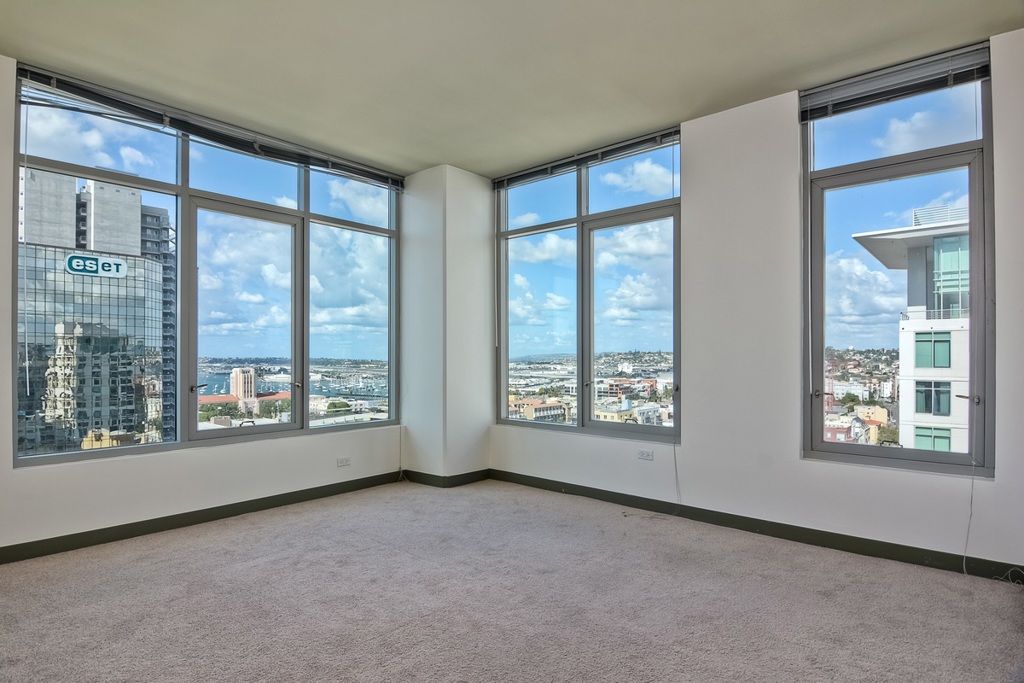 Little Italy Acqua Vista - This is a 16th floor, one floor below the penthouse level, corner unit with an amazing bay view! It is on the north west corner of the south tower and has a balcony overlooking the pool. This unit is offered unfurnished and comes with a storage unit and 1 underground parking space. Amenities at Acqua Vista include valet parking, 8th floor pool deck and spa, fully equipped fitness center, security and front desk attendant. Available Oct 15th. Neighborhoods: Little Italy Complex Features: ,,,,,,,, View: City Sewer: Sewer Connected