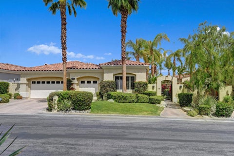 Photo of 550 Gold Canyon Drive, Palm Desert, CA 92211 (MLS # 219154624DA)