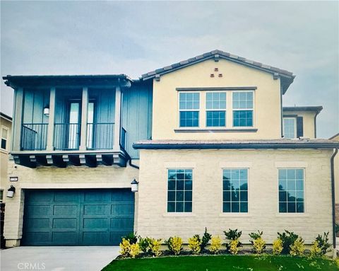 Photo of 17302 Eucalyptus Ln, Huntington Beach, CA 92649 (MLS # PW26086184)