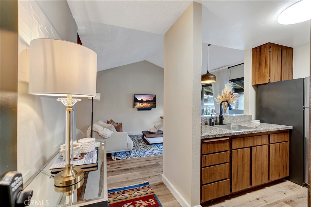 Irvine Springs (IS) - Residential