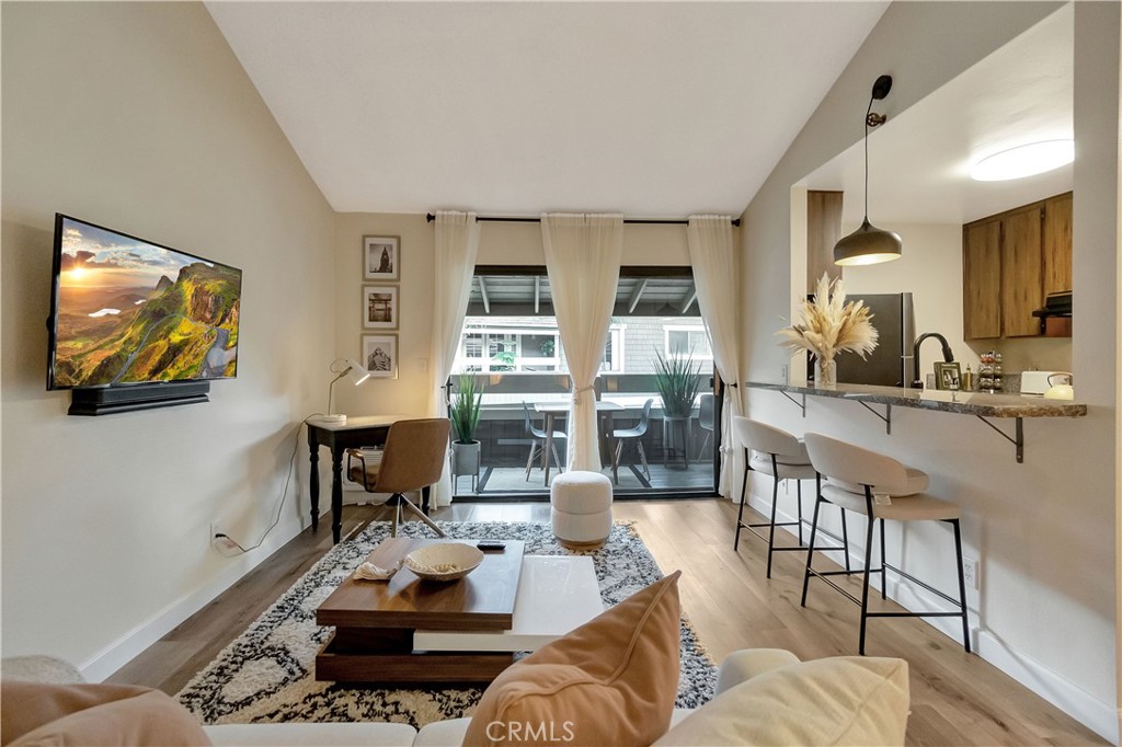 Irvine Springs (IS) - Residential