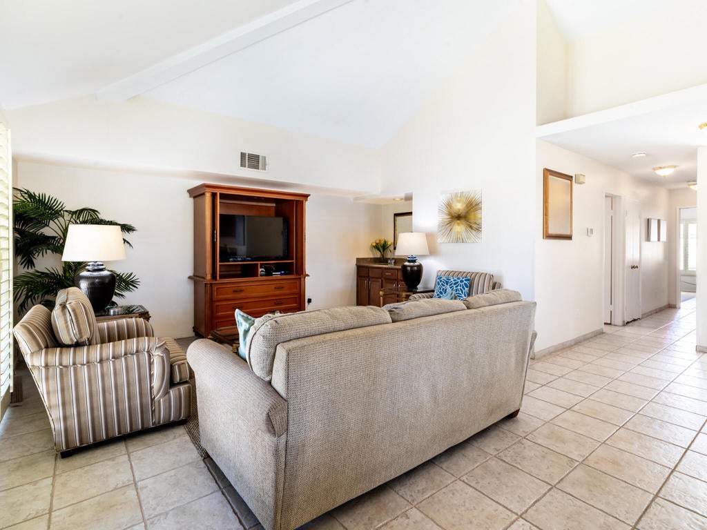 Photo of 43710 Avenida Alicante, Palm Desert, CA 92211 (MLS # 219149238DA)