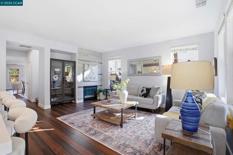 Photo of 5244 S Montecito Dr Dr, Concord, CA 94521 (MLS # 41125967)