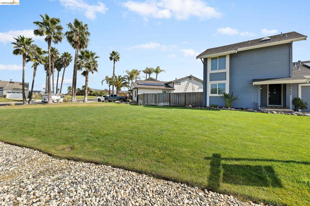 1147 Willow Lake Rd