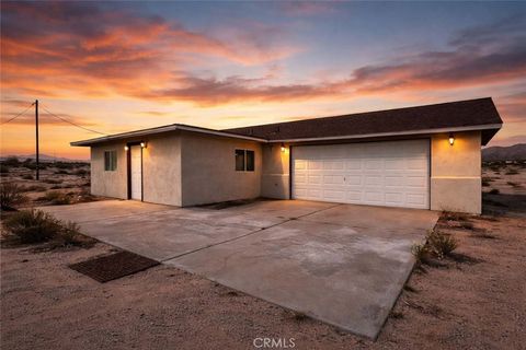 Photo of 87884 Amboy Road, 29 Palms, CA 92277 (MLS # SW26041786)