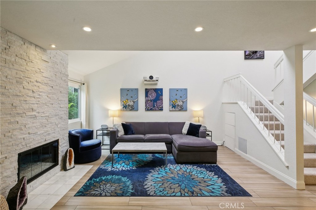 306 San Nicholas Court