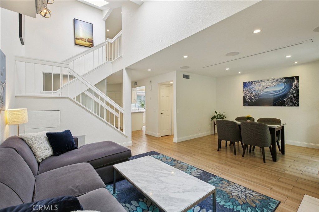 306 San Nicholas Court