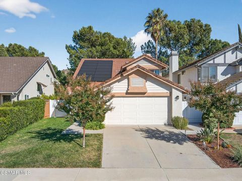Photo of 4202 Lost Springs Drive, Calabasas, CA 91301 (MLS # 225005146)