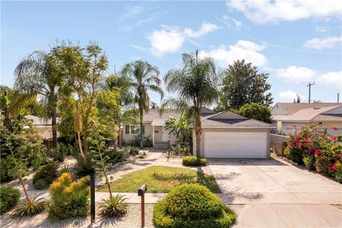 Photo of 3928 Ferndale Avenue, San Bernardino, CA 92404 (MLS # FR26129094)