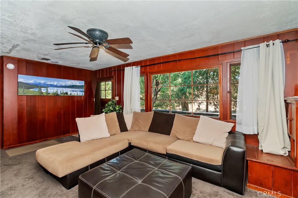 Crestline (CRES) - Residential