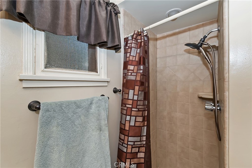 Crestline (CRES) - Residential