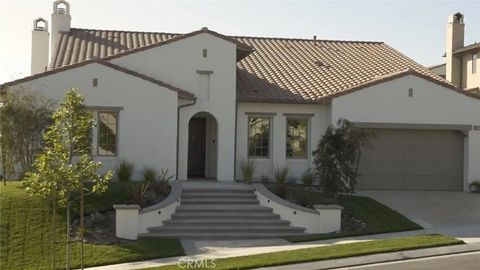 Calabasas Lake Homes for Sale 1 3915 Prado Del Maiz Calabasas CA 91302