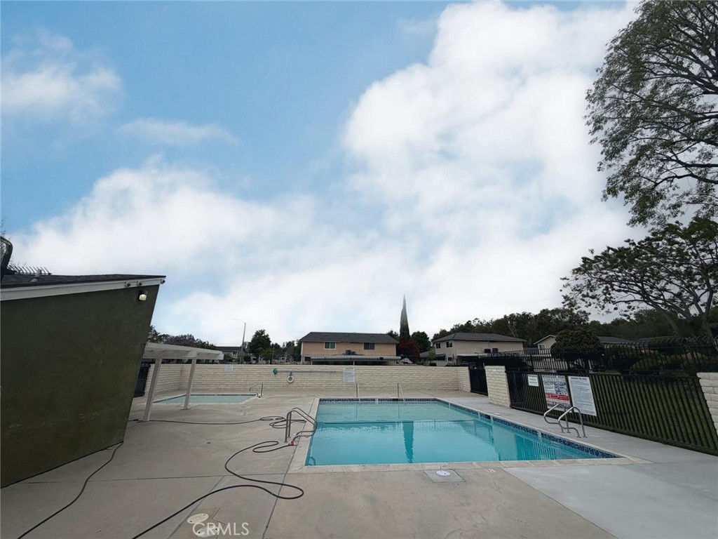 1307 Parkside Drive 111