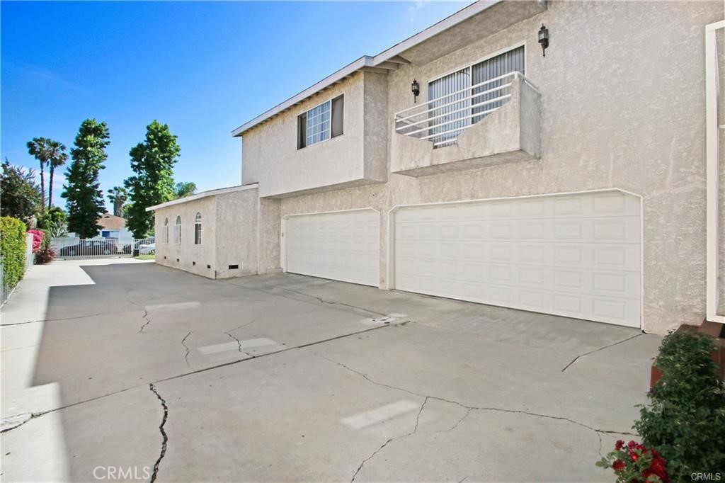 14349 Tiara Street