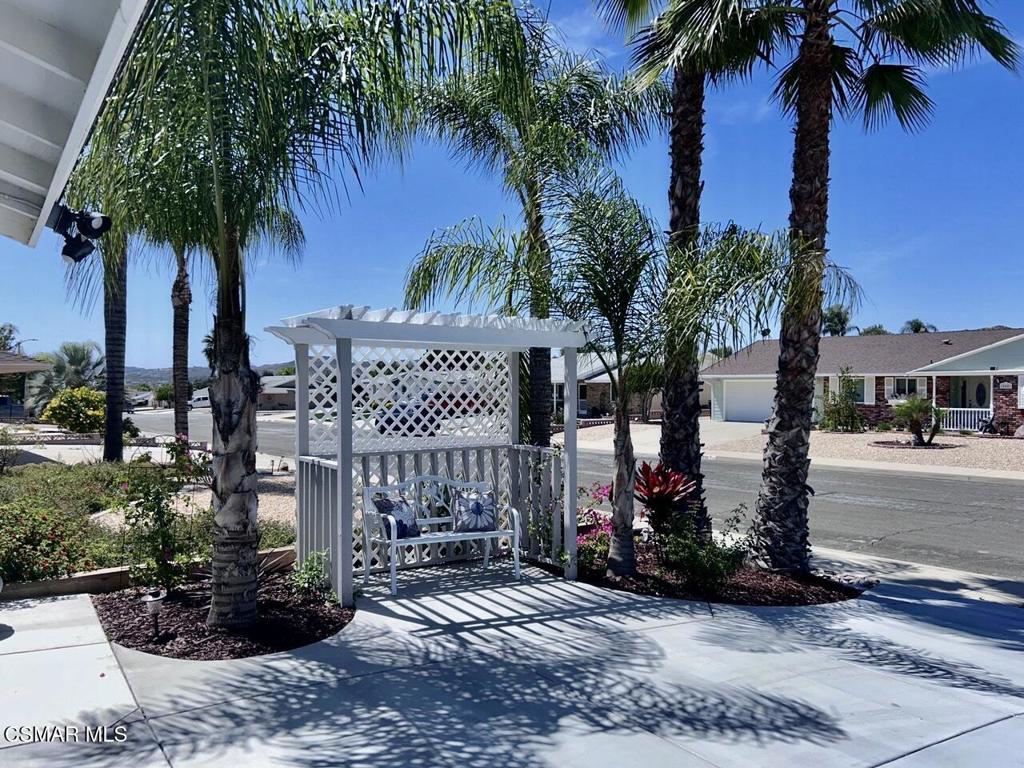 28564 Portsmouth Drive