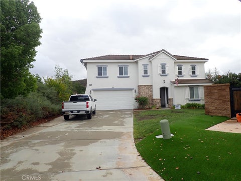 Photo of 27402 Bent Grass Avenue, Murrieta, CA 92562 (MLS # SW26222089)