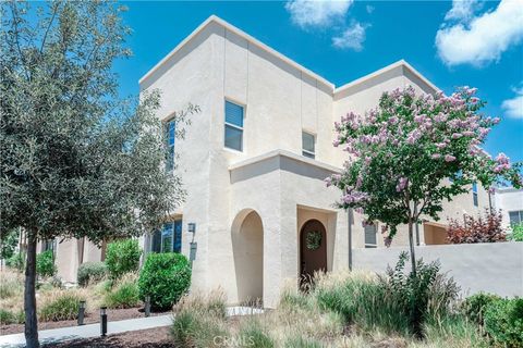 Photo of 143 Interval, Irvine, CA 92618 (MLS # OC25150122)