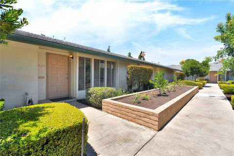 Photo of 182 W Barstow Avenue #A, Fresno, CA 93704 (MLS # FR26121353)
