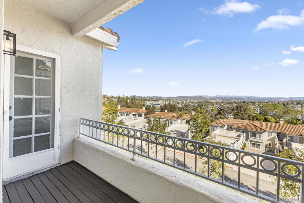 Lake San Marcos - Residential