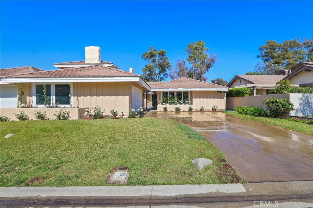 Photo of 7435 E Calico Trl, Orange, CA 92869 (MLS # OC26051402)