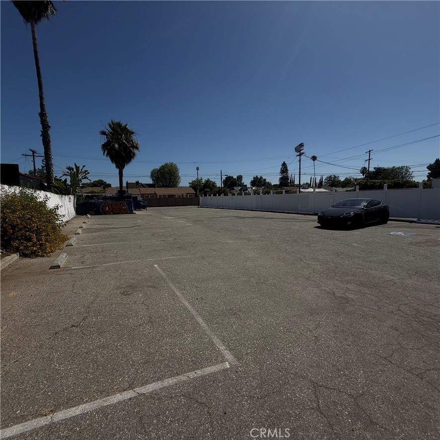 16918 Saticoy