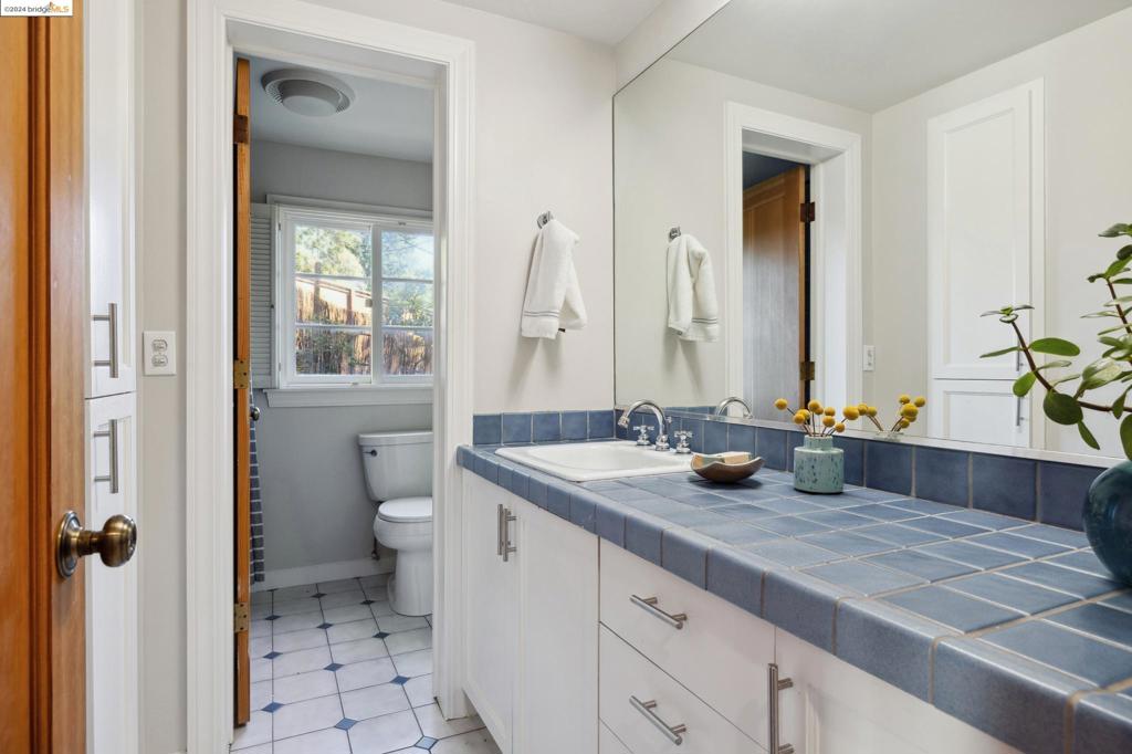 BERKELEY HILLS - Residential