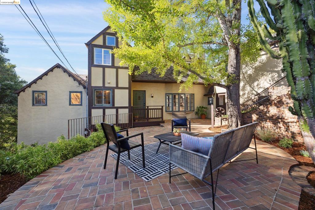 BERKELEY HILLS - Residential