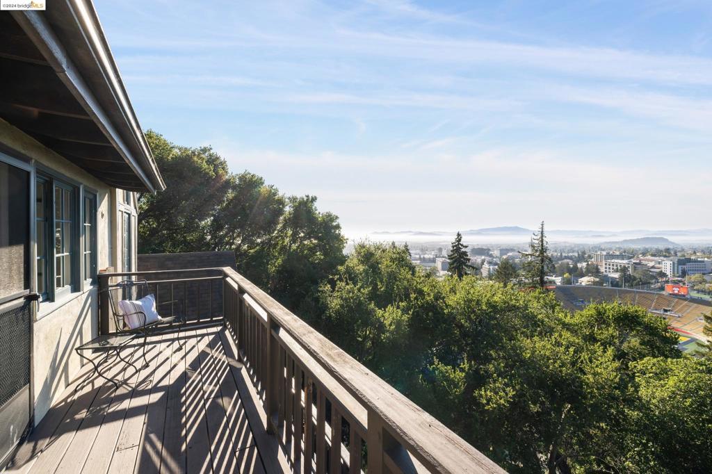 BERKELEY HILLS - Residential