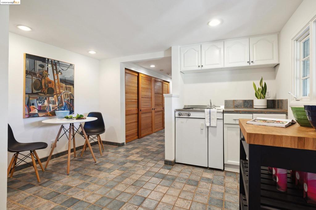 BERKELEY HILLS - Residential