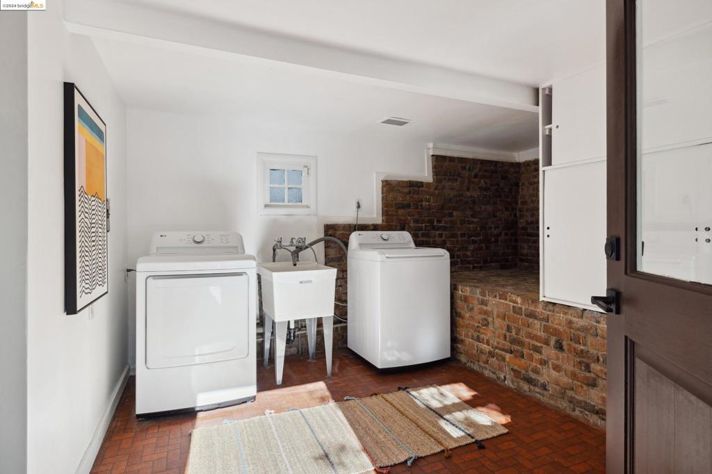 BERKELEY HILLS - Residential