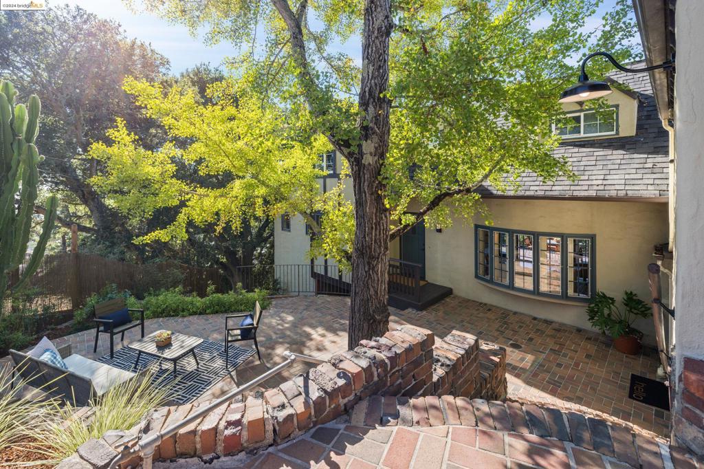 BERKELEY HILLS - Residential